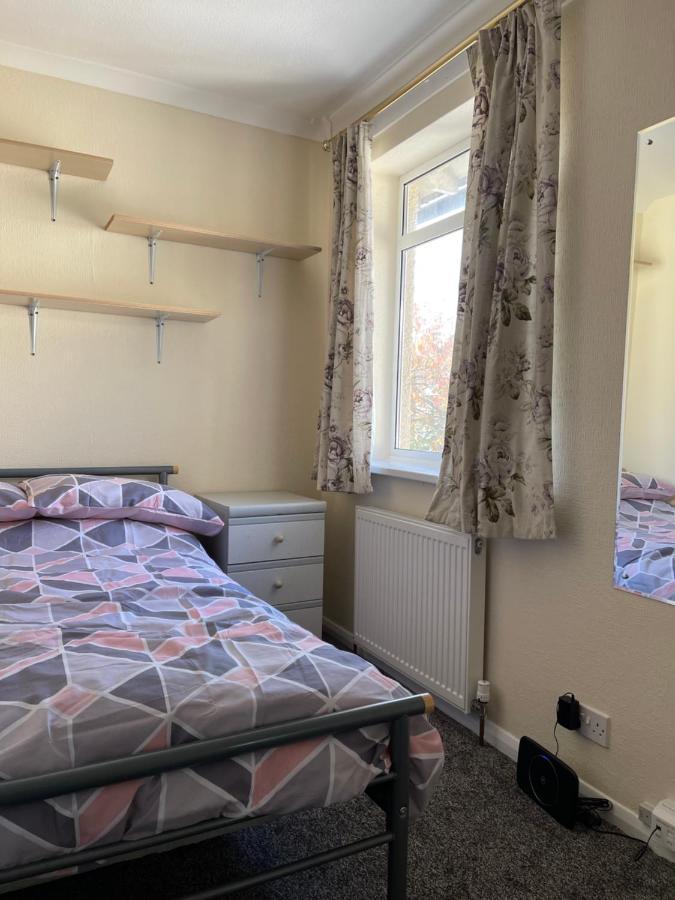 Spacious, Sleeps 17, 3 Bathrooms, Parking, Mansfield Buitenkant foto